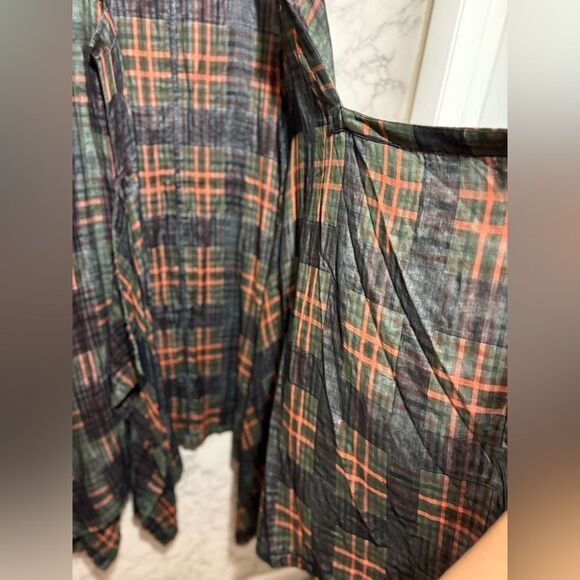 NEW Zola Premium Chic Plaid Cardigan in Green and Orange Size S - Picture 7 of 10